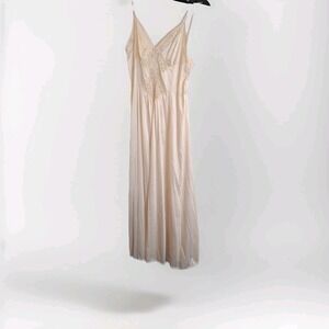 VTG Vassarette Peignoir Set Negligee Beige Cream Lace Gown & Robe